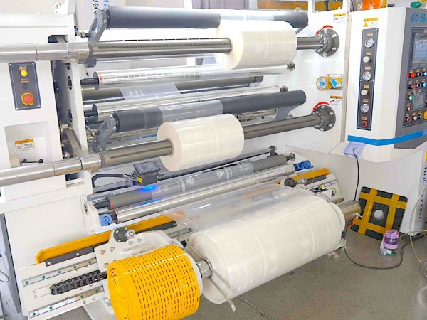 純宇環保-電（diàn）腦分切機（jī）