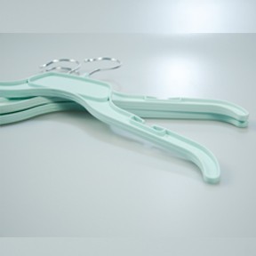全(quán)生物降解襯衫衣架 全生物降解(jiě)襯衫衣架(jià)